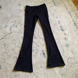 Splits59 black leggings